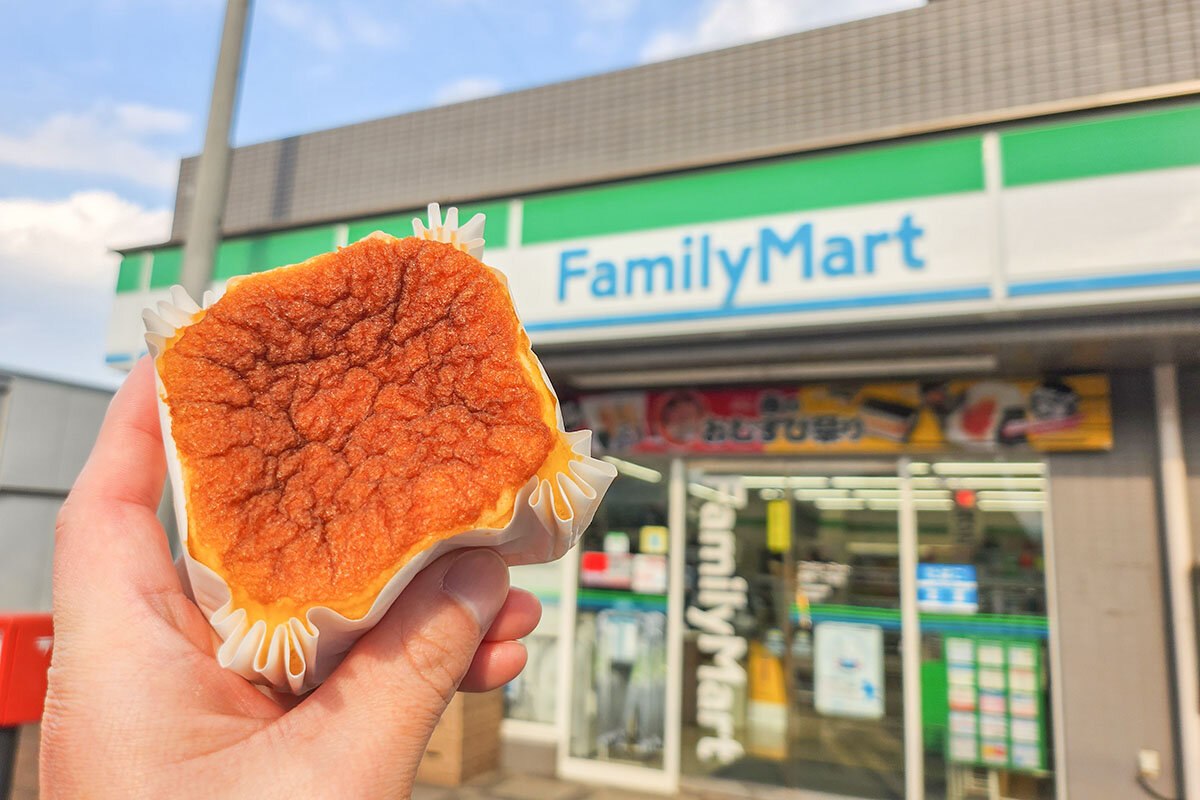 pic_familymart-taiwan-castella03.jpg