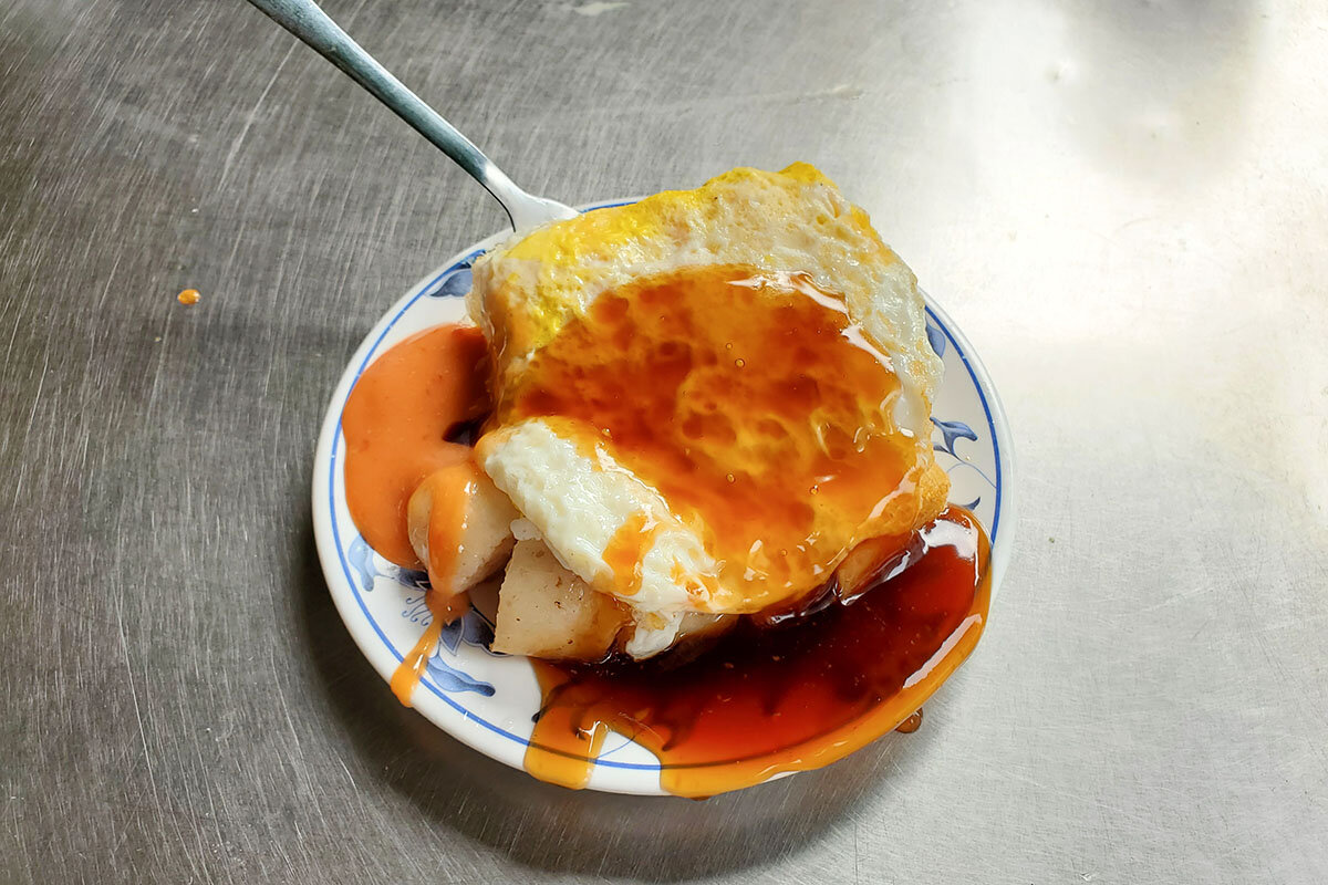 第二市場の人気グルメ！「王記菜頭果糯米腸」で食べるモチモチセット