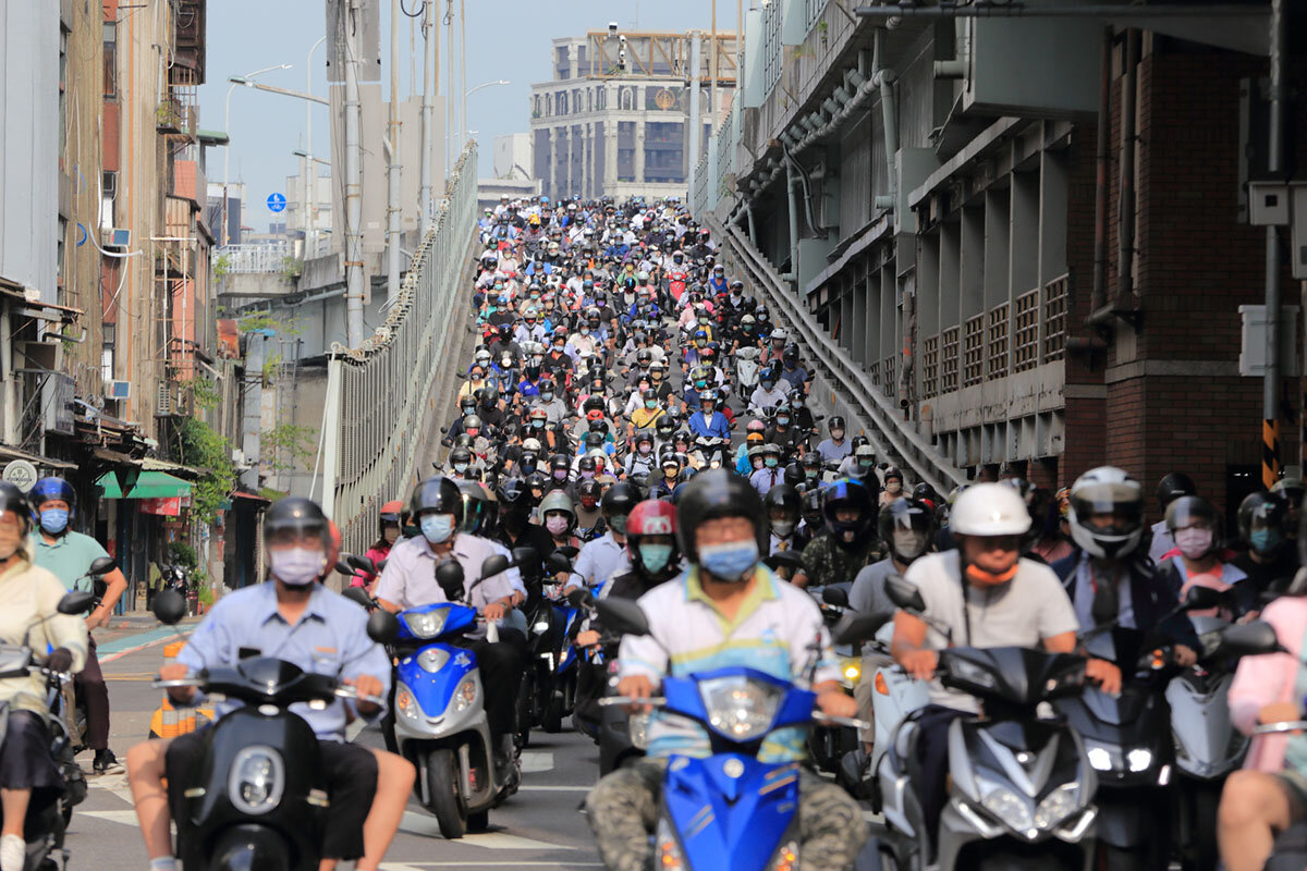 台湾バイク文化の象徴！バイクの滝の撮影スポットをご紹介