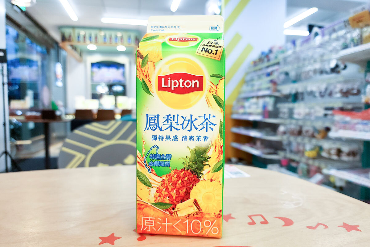 台湾限定！リプトン紅茶のパイナップル味